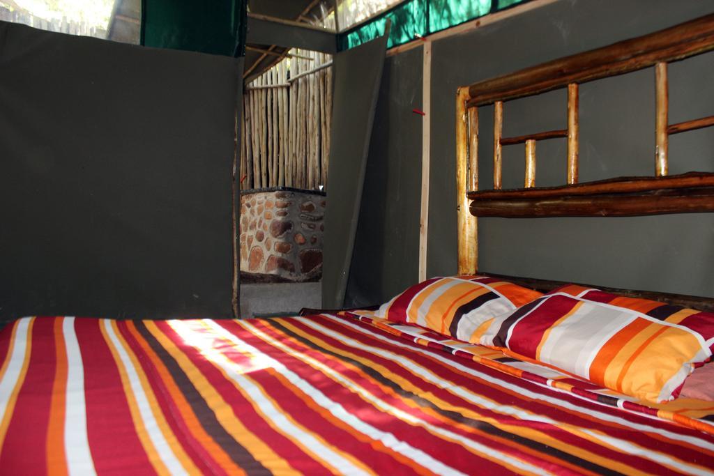 Amanzimlotzi Riverside Bush Camp Hoedspruit Ngoại thất bức ảnh
